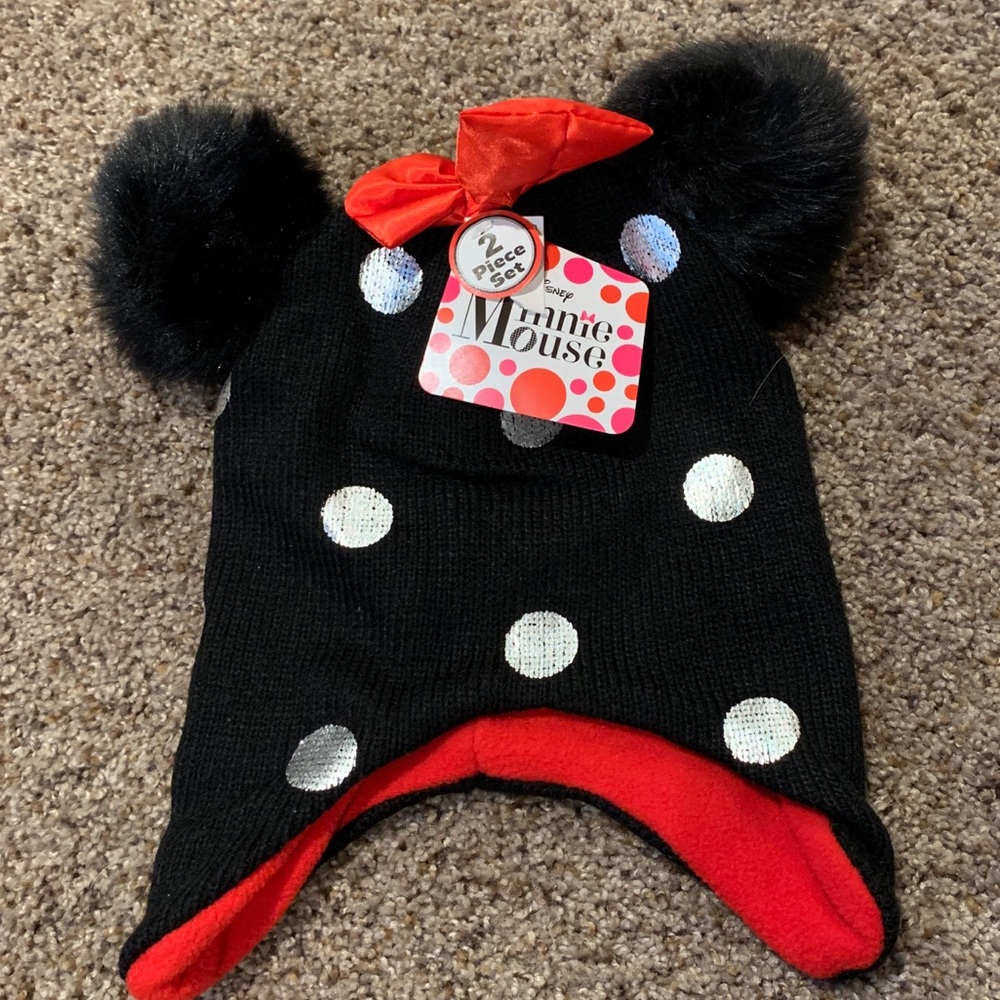 Minnie Mouse - Beanie and Mitten set
